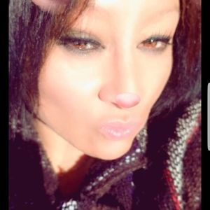 Meet your Posher, Blanca